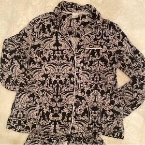 Soma Cool Nights Black and White Paisley Pajama Set Large